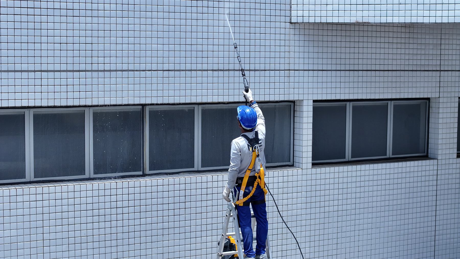 Hospital Metropolitano: Lavagem técnica em detalhe